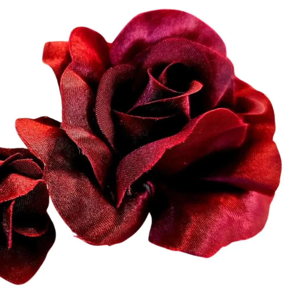 105 Burgundy Red Satin Rose Heads Lot Open Roses Buds Stemless Wedding Craft
